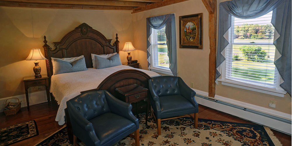 Historic Jacob Hill Inn Сийконк Екстериор снимка